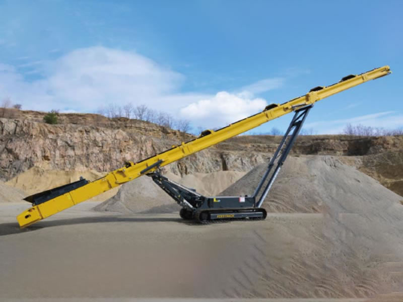 Crawler-Type Mobile Stacker